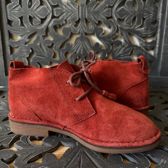 Hush Puppies Cyra Catelyn Red Suede Desert Chukka Booties Women’s 7.5 Academia - Picture 4 of 10